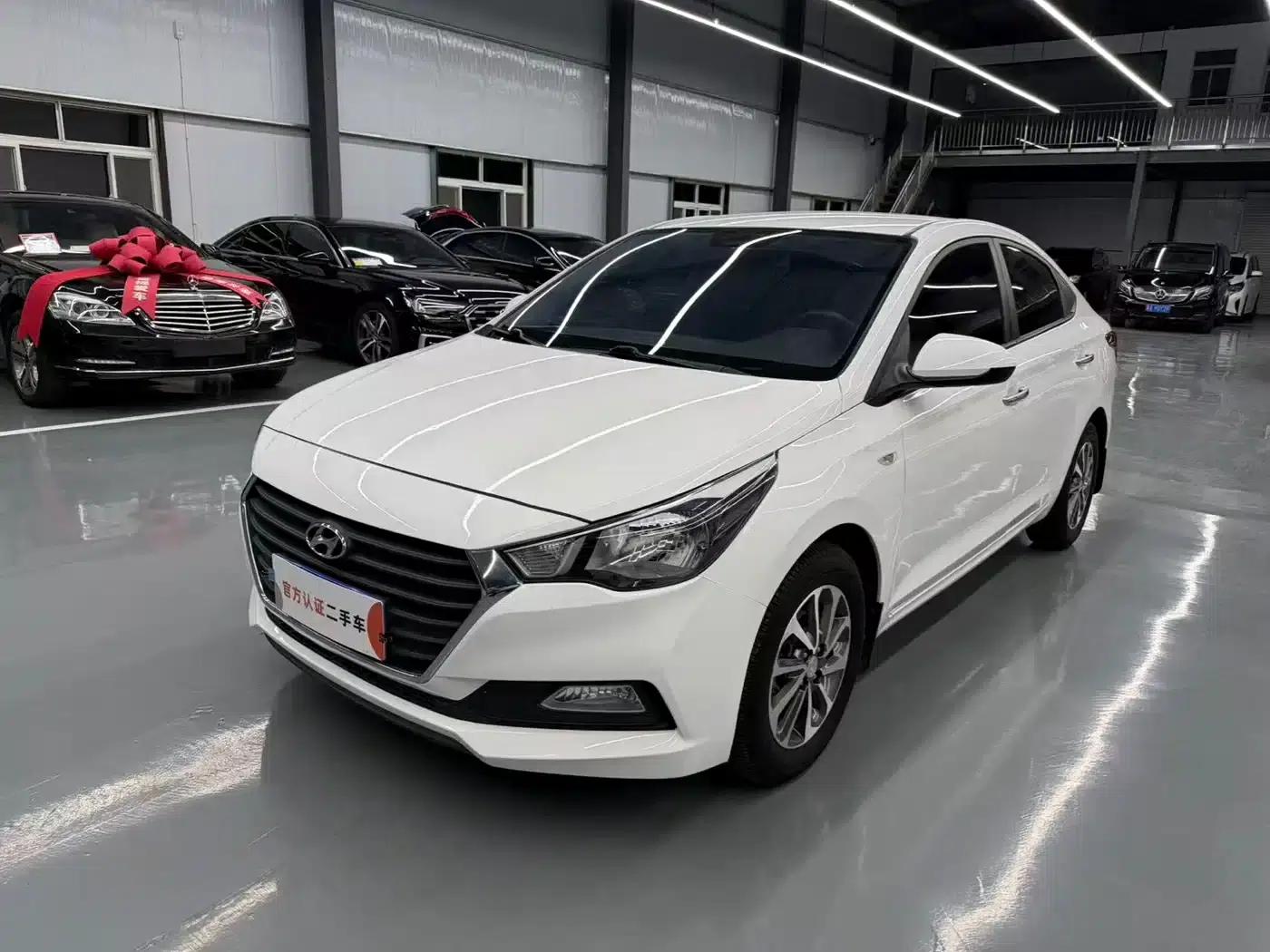 2016 Hyundai Verna 1.4L Automatic Sport — миниатюра 1