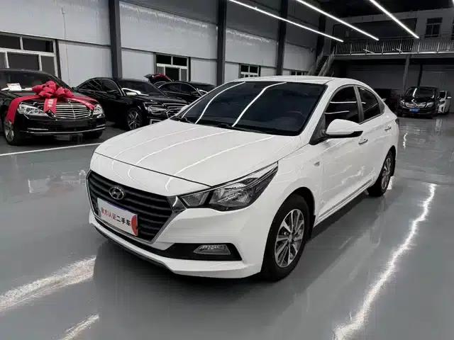 2016 Hyundai Verna 1.4L Automatic Sport