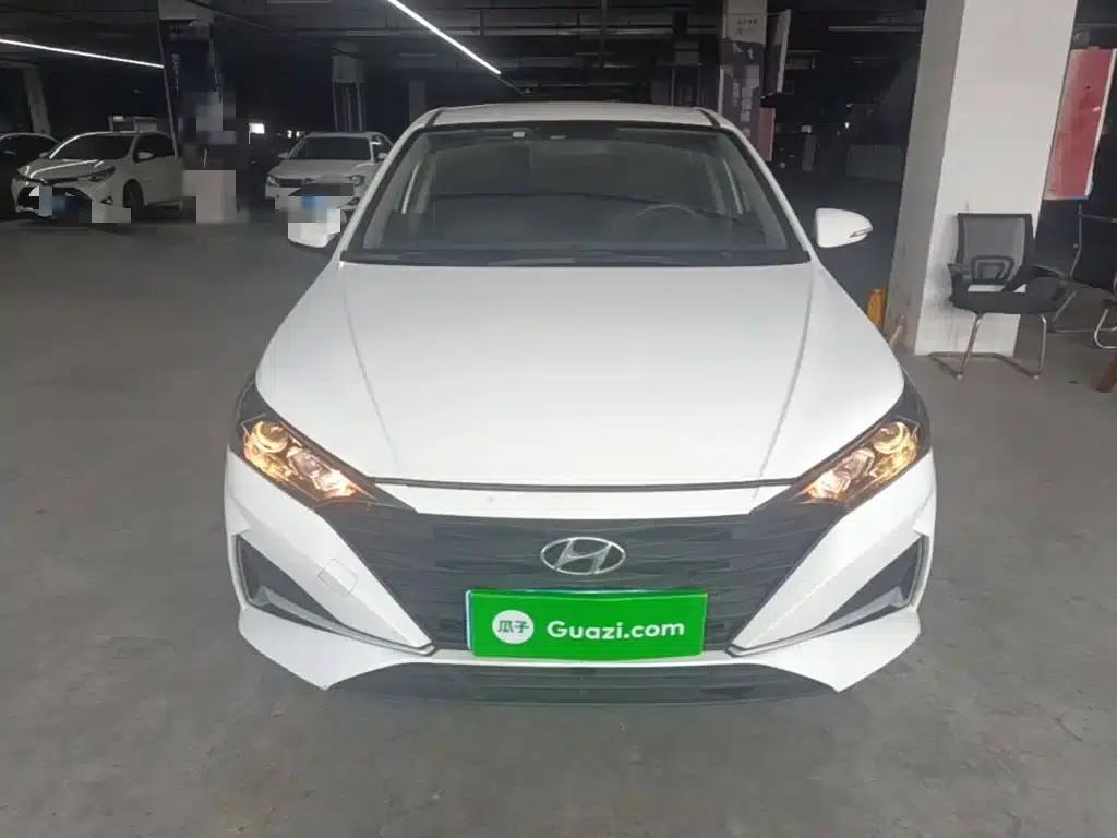 2020 Hyundai Verna 1.4L CVT TOP Elite Edition — миниатюра 3
