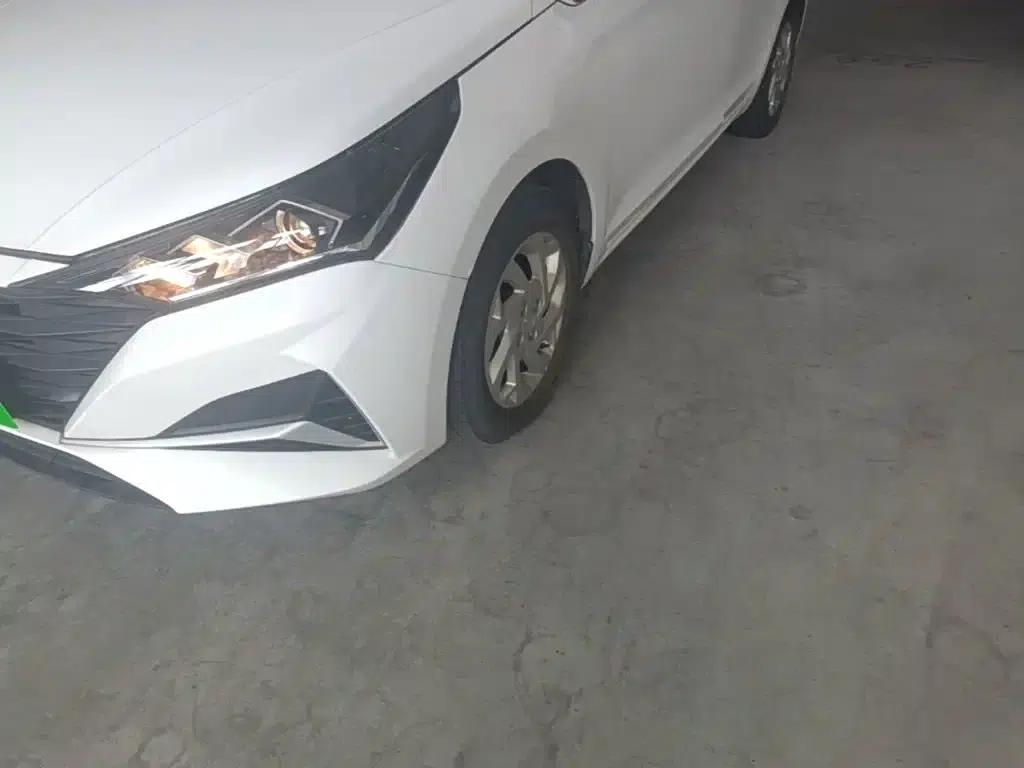 2020 Hyundai Verna 1.4L CVT TOP Elite Edition — миниатюра 23