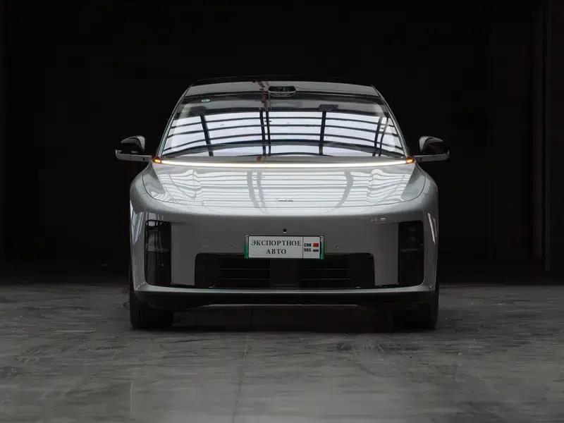 Li Auto i8 2025 Standard Edition — миниатюра 2