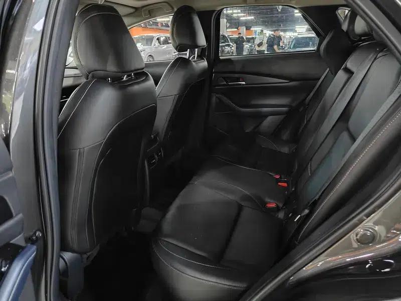 Mazda CX-30 2020 2.0L Automatic Premium Edition — миниатюра 9