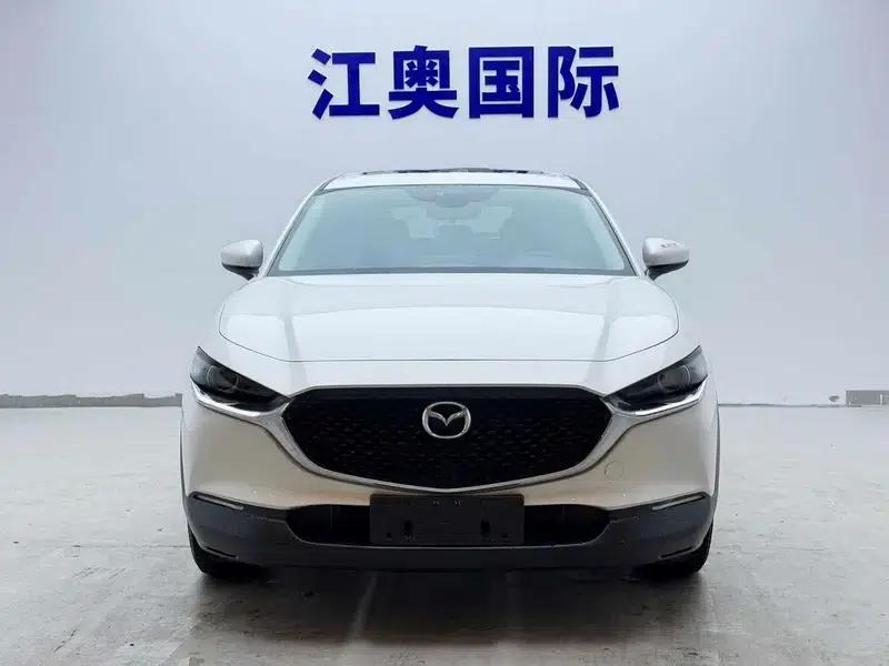 Mazda CX-30 2021 2.0L Automatic Premium Edition — миниатюра 2