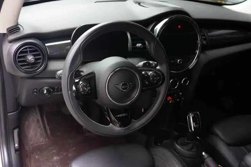 MINI 2021 2.0T COOPER S Artist — миниатюра 11