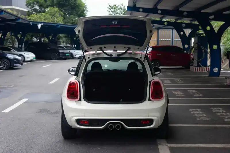 MINI 2021 2.0T COOPER S Artist — миниатюра 17