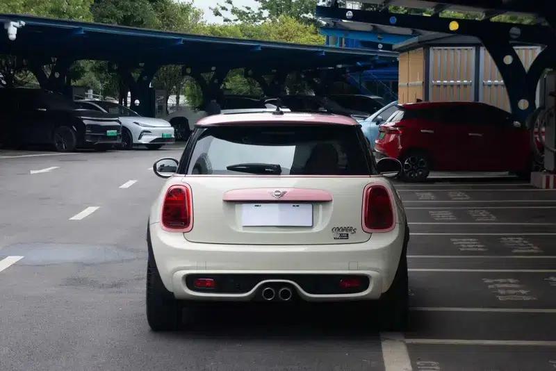 MINI 2021 2.0T COOPER S Artist — миниатюра 5