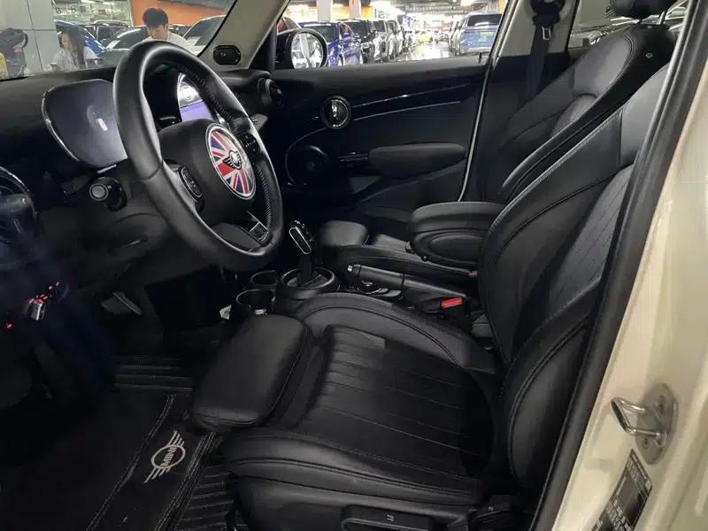 MINI 2023 2.0T COOPER S Artist 5-Door Edition — миниатюра 8