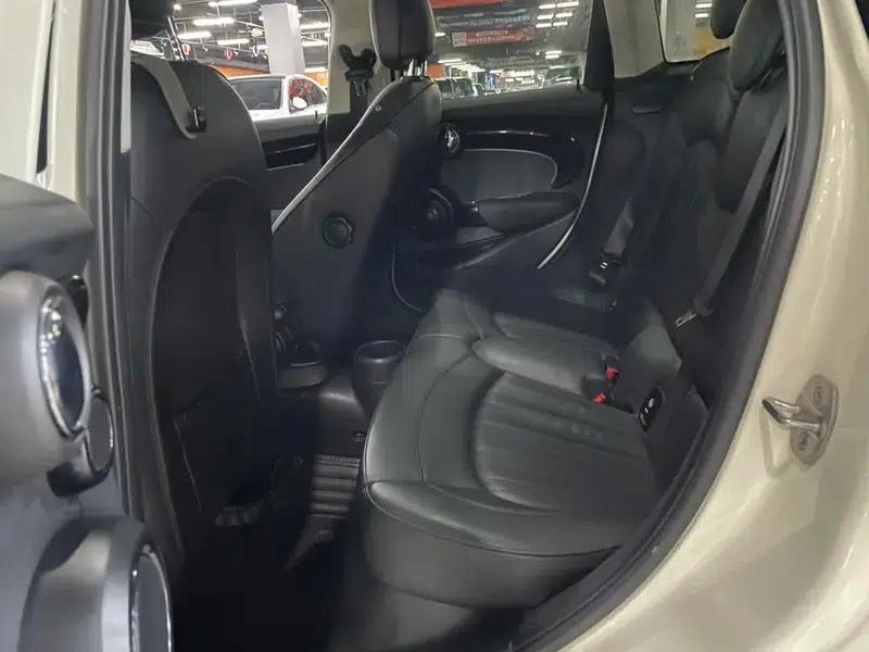 MINI 2023 2.0T COOPER S Artist 5-Door Edition — миниатюра 9