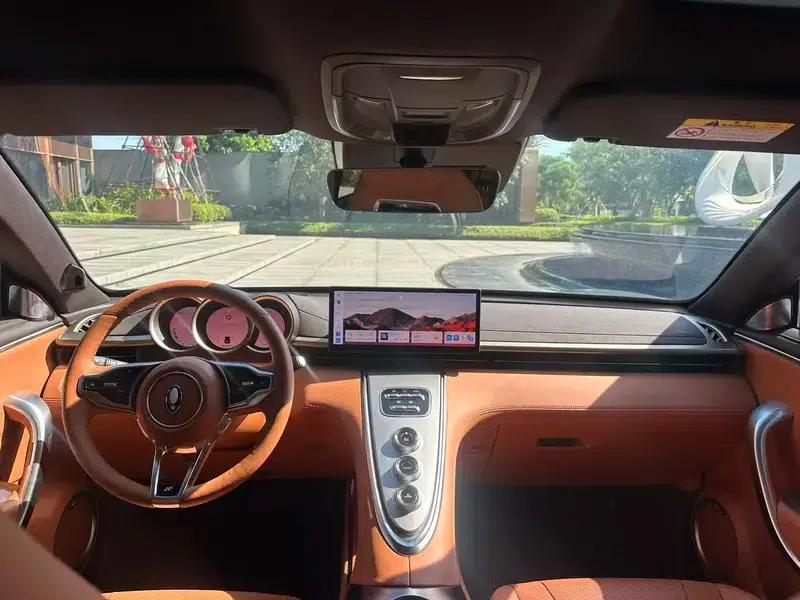 ORA Lightning Cat 2022 555km Premium Edition — миниатюра 7
