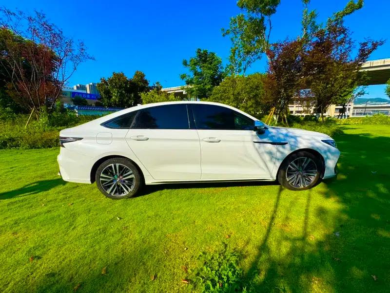 Chery Arrizo 8 2024 High-Performance Edition 2.0T DCT — миниатюра 8