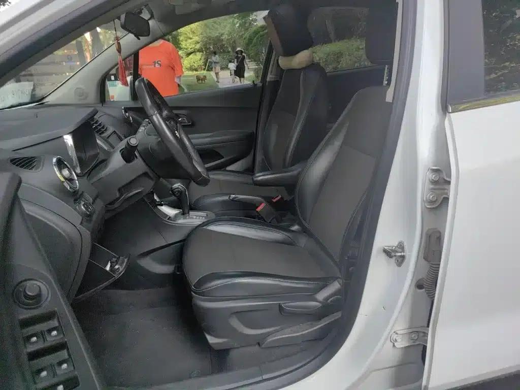 Chevrolet Trax 2016 1.4T Automatic 2WD Luxury — миниатюра 16