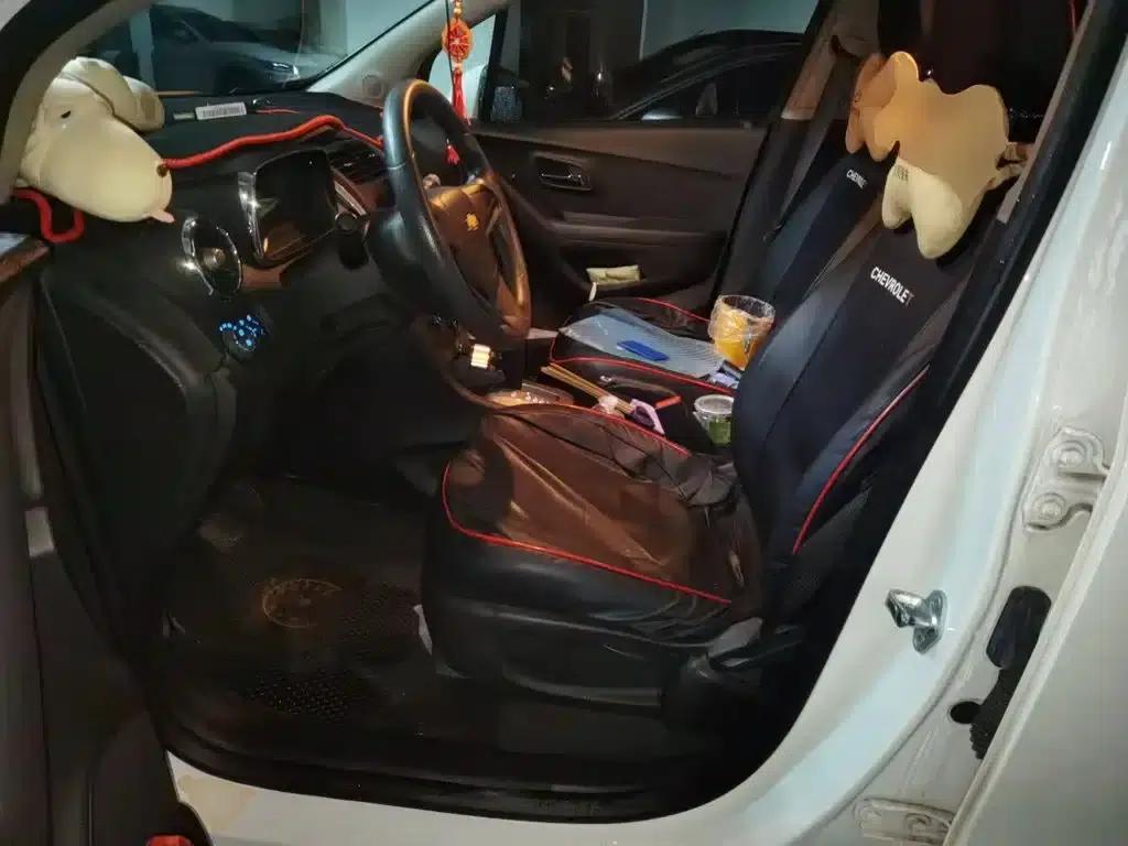 Chevrolet Trax 2016 1.4T Automatic 2WD Comfort Sunroof Edition — миниатюра 16