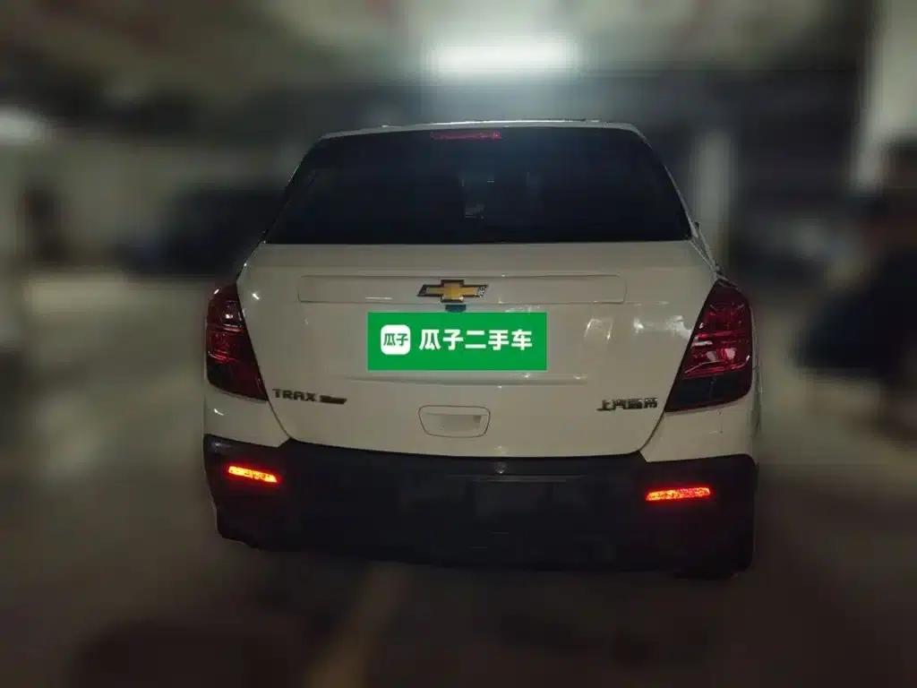 Chevrolet Trax 2016 1.4T Automatic 2WD Comfort Sunroof Edition — миниатюра 5