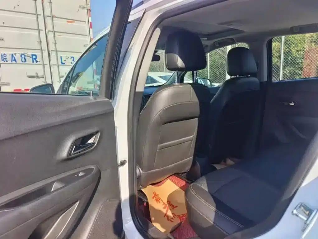 Chevrolet Trax 2018 330T Automatic 2WD Luxury — миниатюра 6