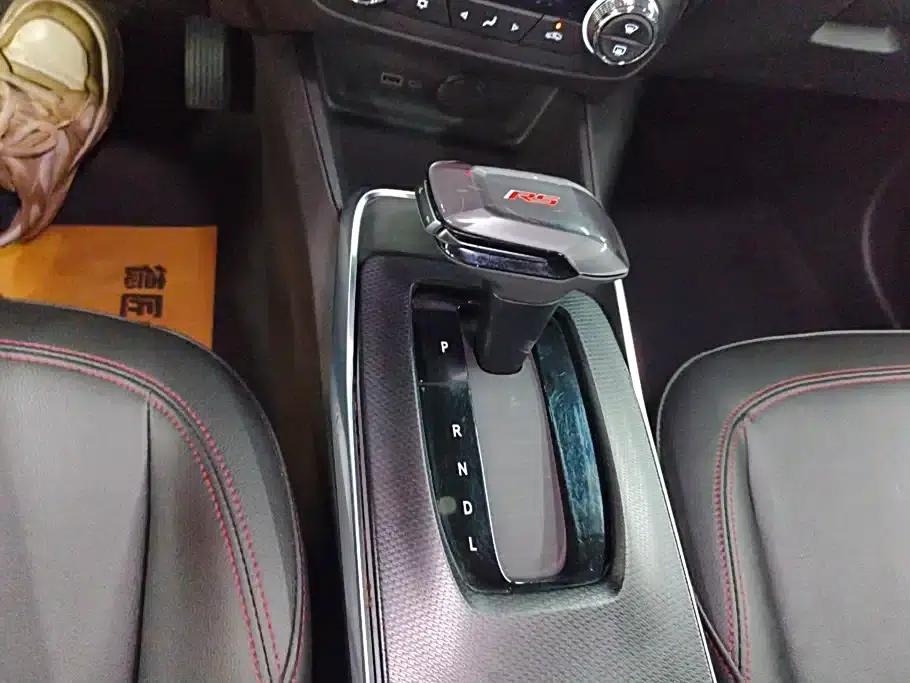 Chevrolet Trax 2022 RS 1.5T CVT Cool Pro — миниатюра 16
