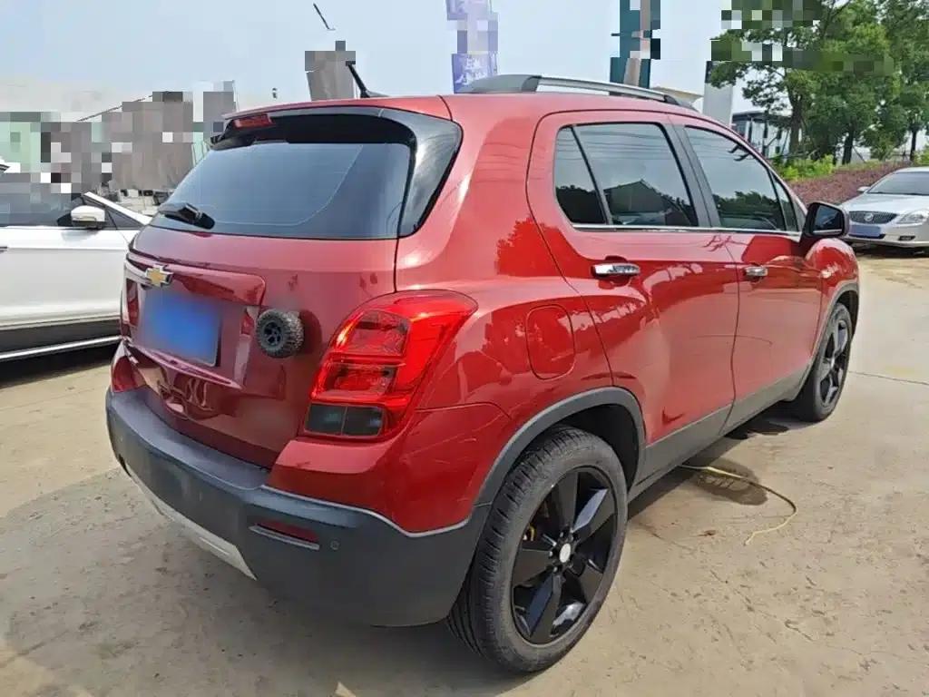 Chevrolet Trax 2014 1.4T Automatic 4WD Flagship — миниатюра 7