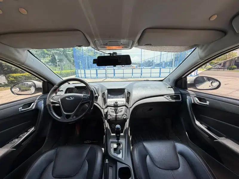 Chery Arrizo 5 2016 1.5L CVT Trendsetter Edition — миниатюра 12