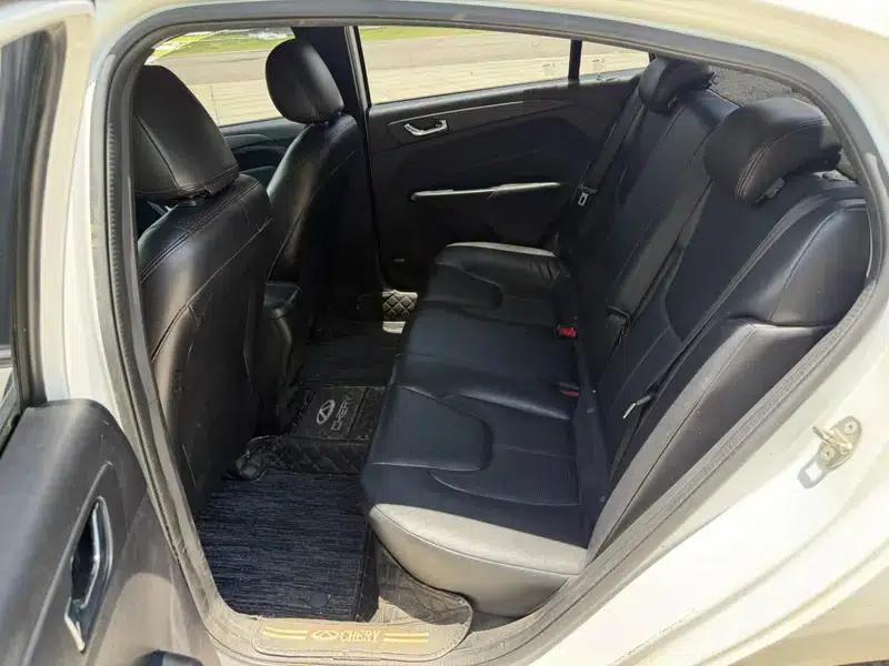 Chery Arrizo 5 2016 1.5L CVT Trendsetter Edition — миниатюра 15