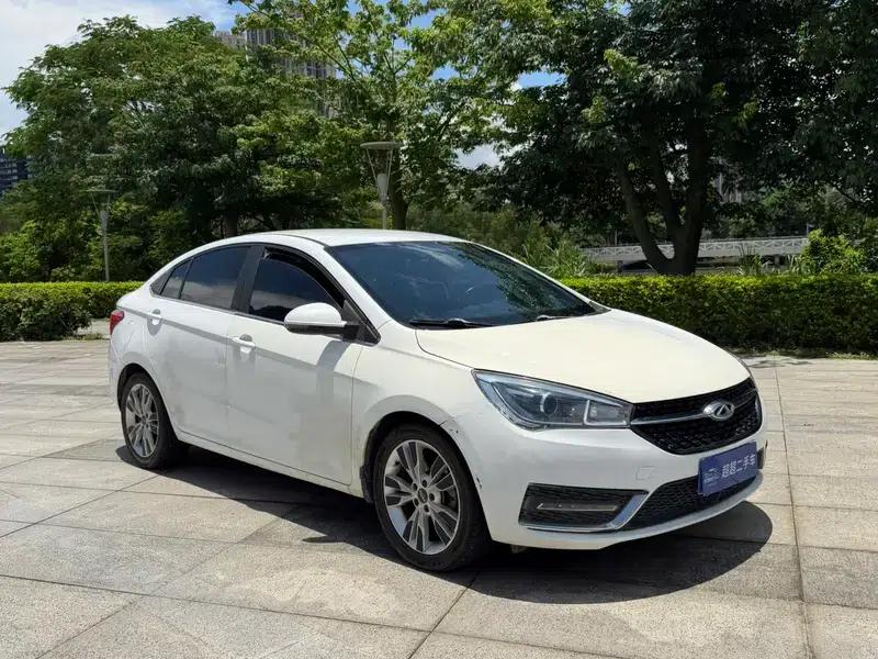 Chery Arrizo 5 2016 1.5L CVT Trendsetter Edition — миниатюра 3