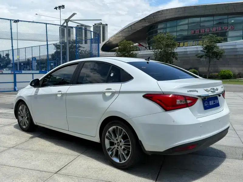 Chery Arrizo 5 2016 1.5L CVT Trendsetter Edition — миниатюра 5