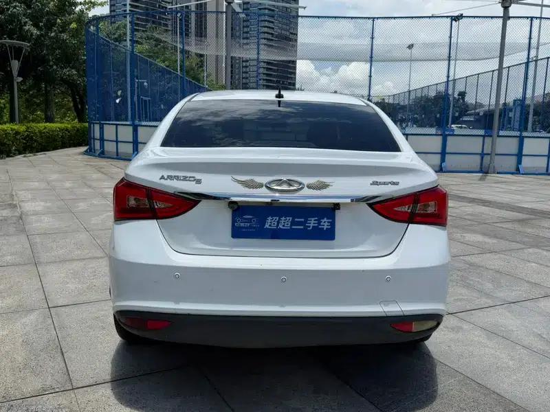 Chery Arrizo 5 2016 1.5L CVT Trendsetter Edition — миниатюра 6