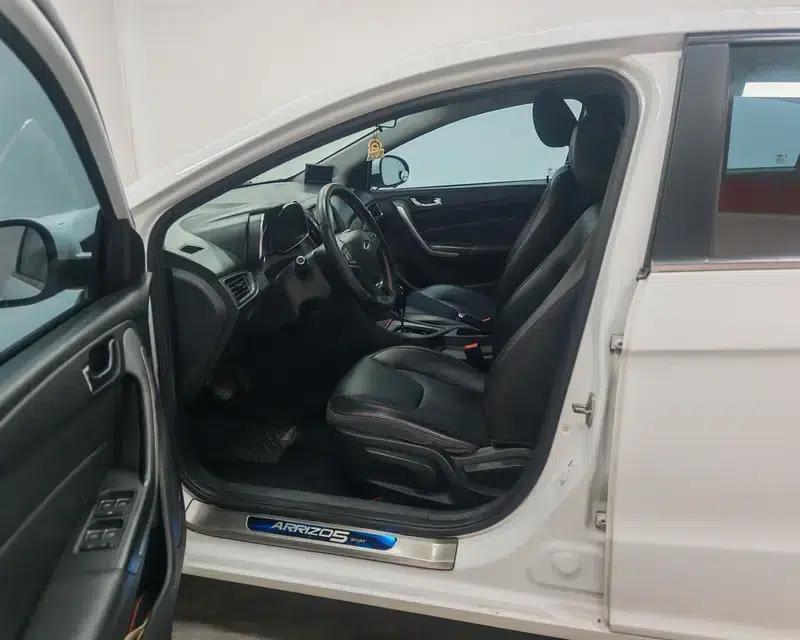 Chery Arrizo 5 2016 1.5L CVT Leading Edition — миниатюра 17