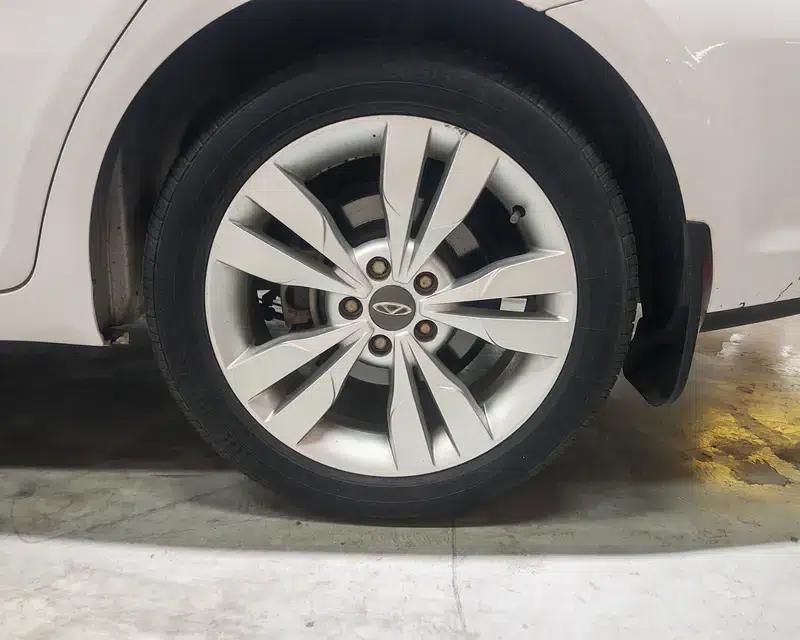 Chery Arrizo 5 2016 1.5L CVT Leading Edition — миниатюра 9