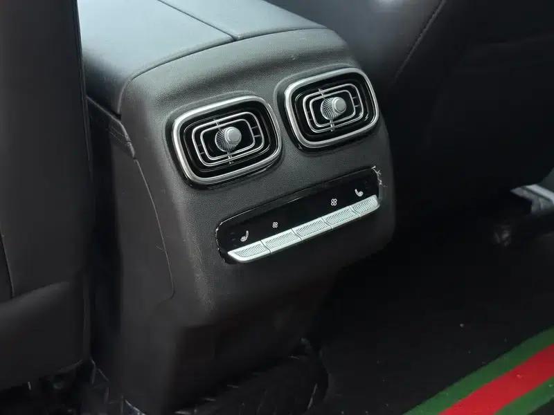 Chery Tiggo 9 2023 Facelift 2.0T DCT 2WD Luxury Edition — миниатюра 16