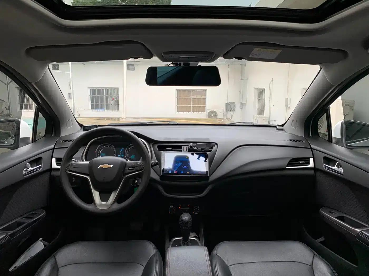 Chevrolet Aveo RV 2016 1.5L Automatic Smart Edition — миниатюра 6