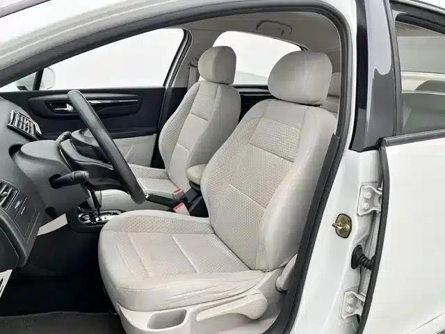 Sega 2014 VTS Edition 1.6L Automatic Premium Model — миниатюра 21
