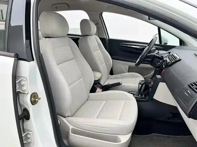 Sega 2014 VTS Edition 1.6L Automatic Premium Model — миниатюра 22