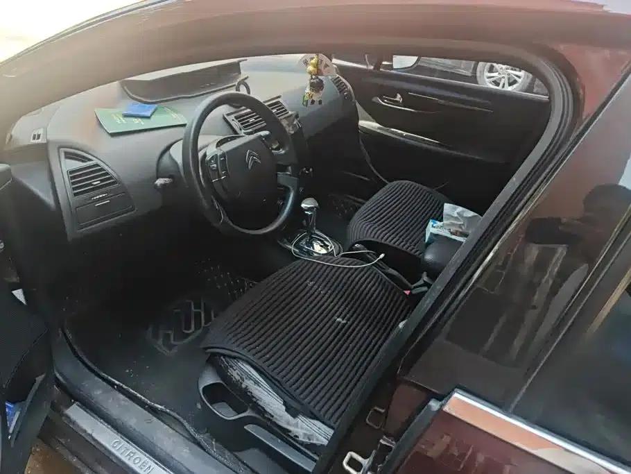 Citroën C4 2013 Sedan 2.0L Automatic Premium Edition — миниатюра 9
