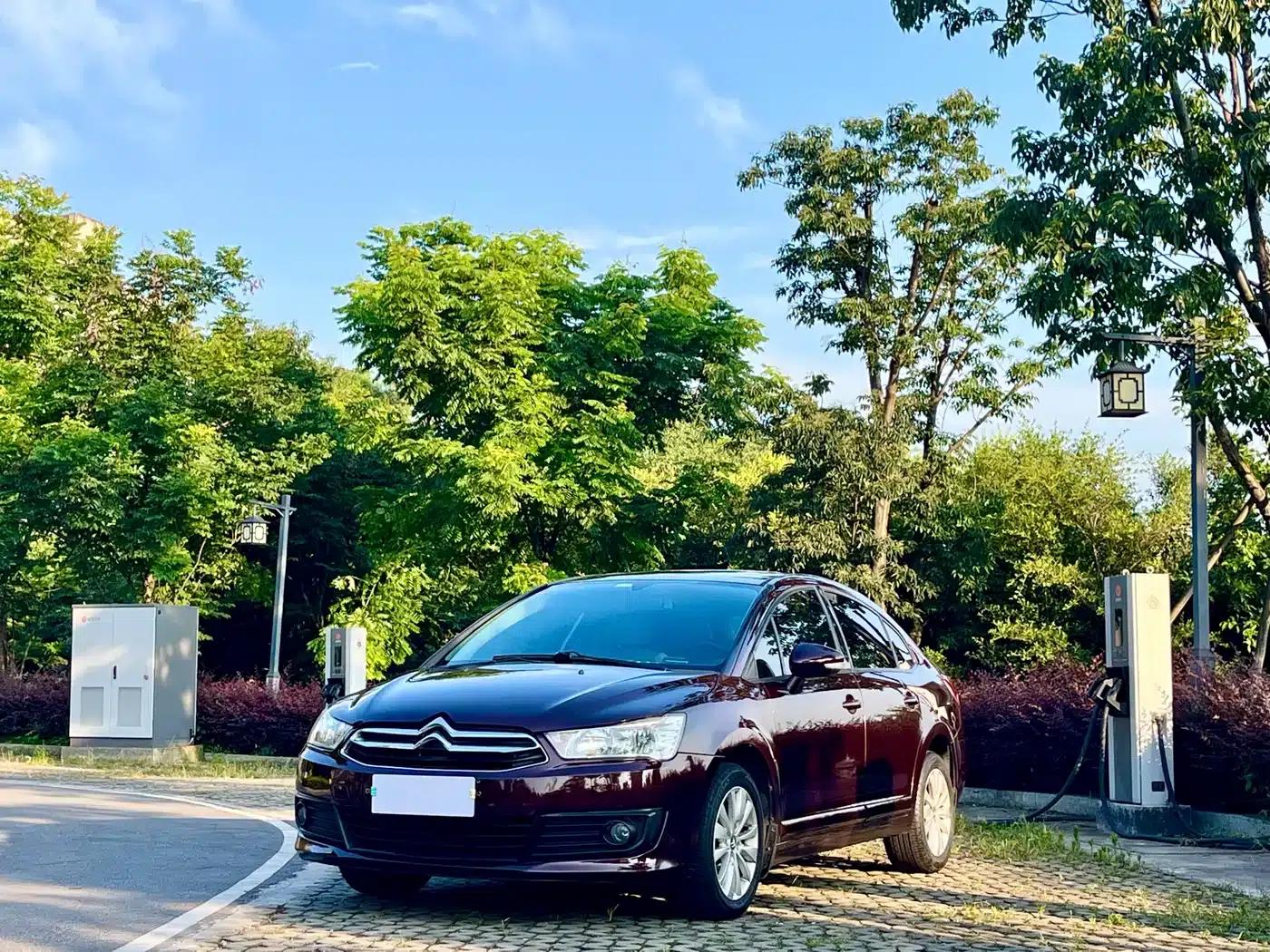 Citroën C4 2014 VTS 1.6L Automatic Premium Edition — миниатюра 1