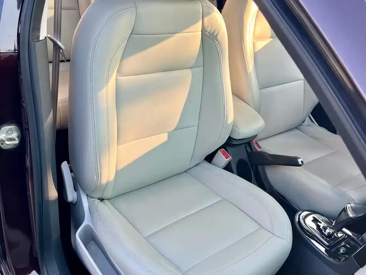 Citroën C4 2014 VTS 1.6L Automatic Premium Edition — миниатюра 18