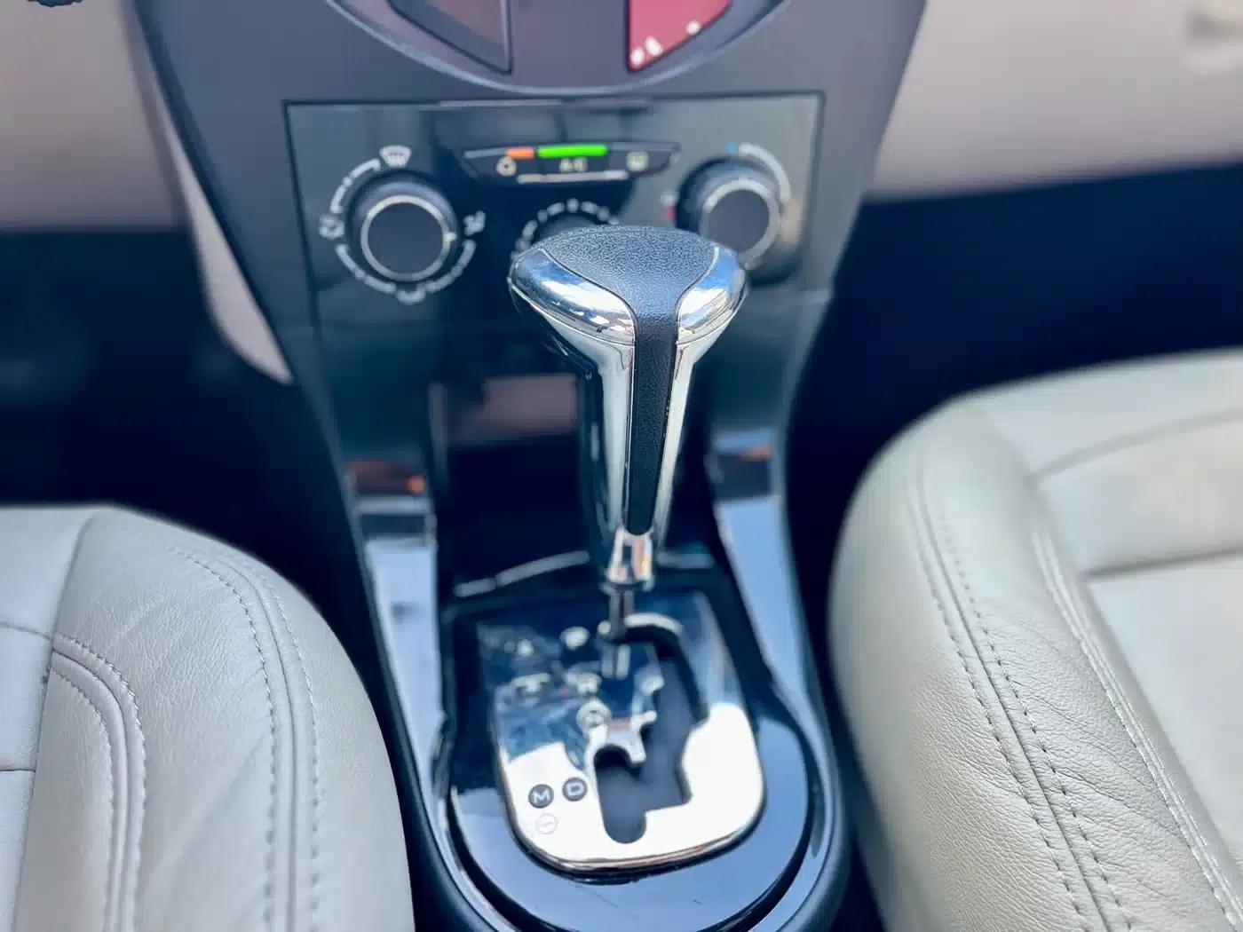 Citroën C4 2014 VTS 1.6L Automatic Premium Edition — миниатюра 19