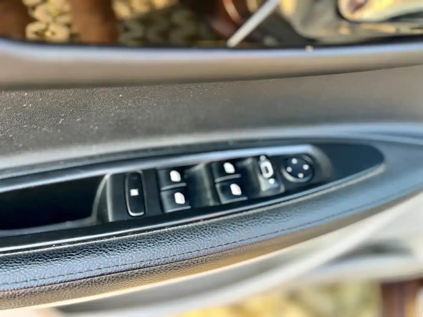 Citroën C4 2014 VTS 1.6L Automatic Premium Edition — миниатюра 23