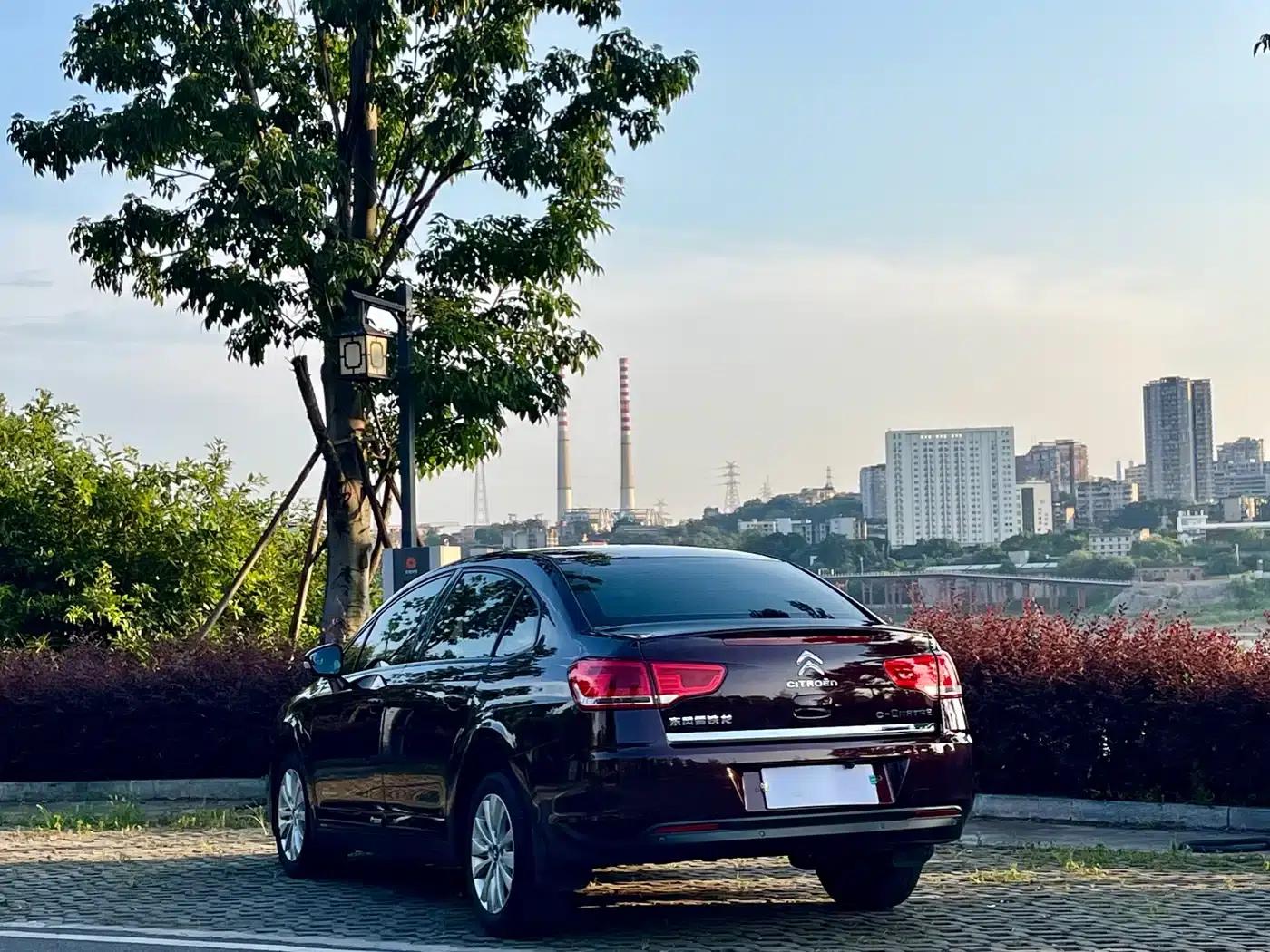 Citroën C4 2014 VTS 1.6L Automatic Premium Edition — миниатюра 32