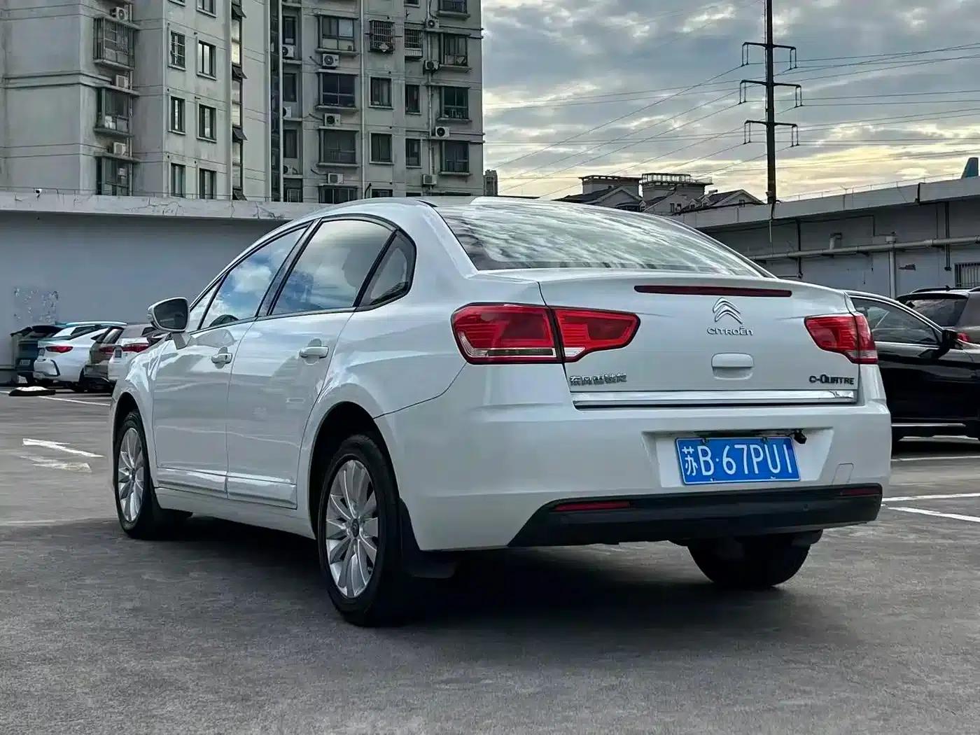 Citroën C4 2013 Sedan 1.6L Automatic Premium Edition — миниатюра 7