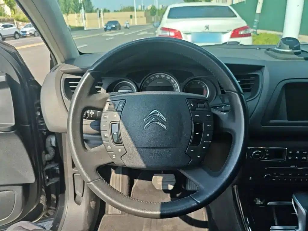 Citroën C5 2014 2.0L Automatic Premium Edition — миниатюра 11