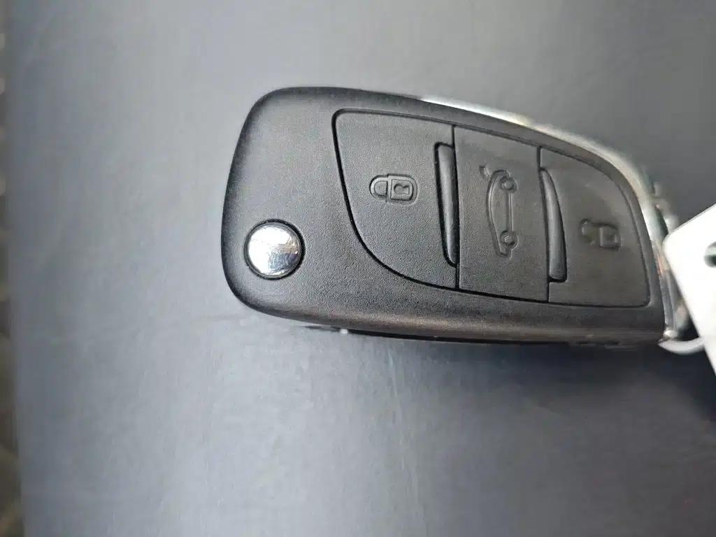 Citroën C5 2014 2.0L Automatic Premium Edition — миниатюра 9