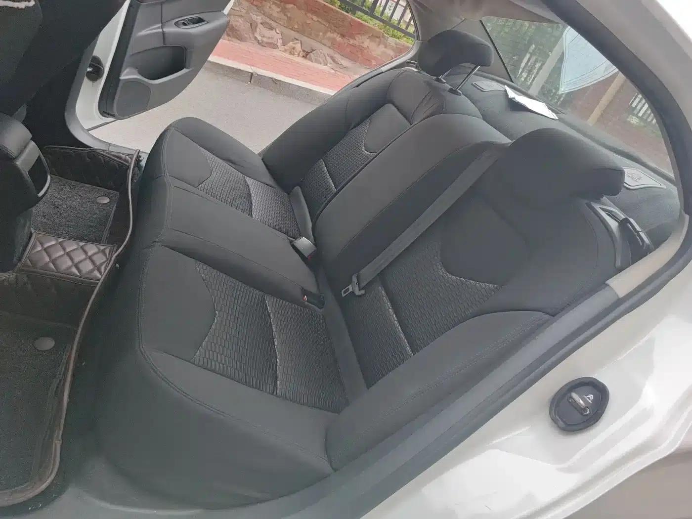 Citroën C4L 2015 1.8L Automatic Luxury Edition — миниатюра 14