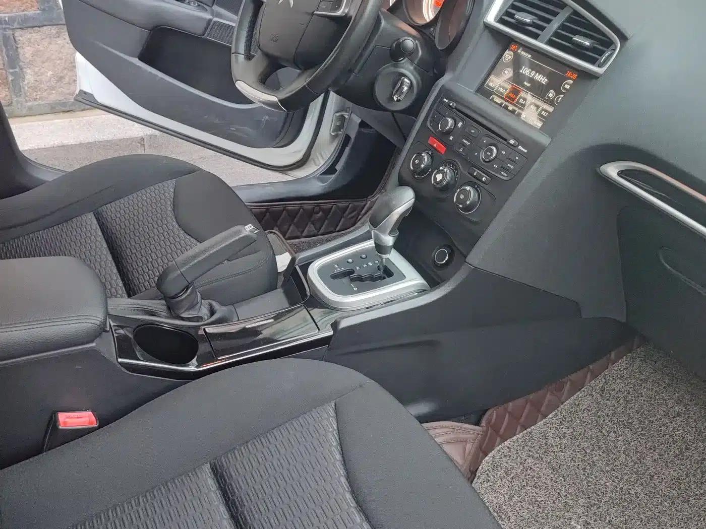Citroën C4L 2015 1.8L Automatic Luxury Edition — миниатюра 8