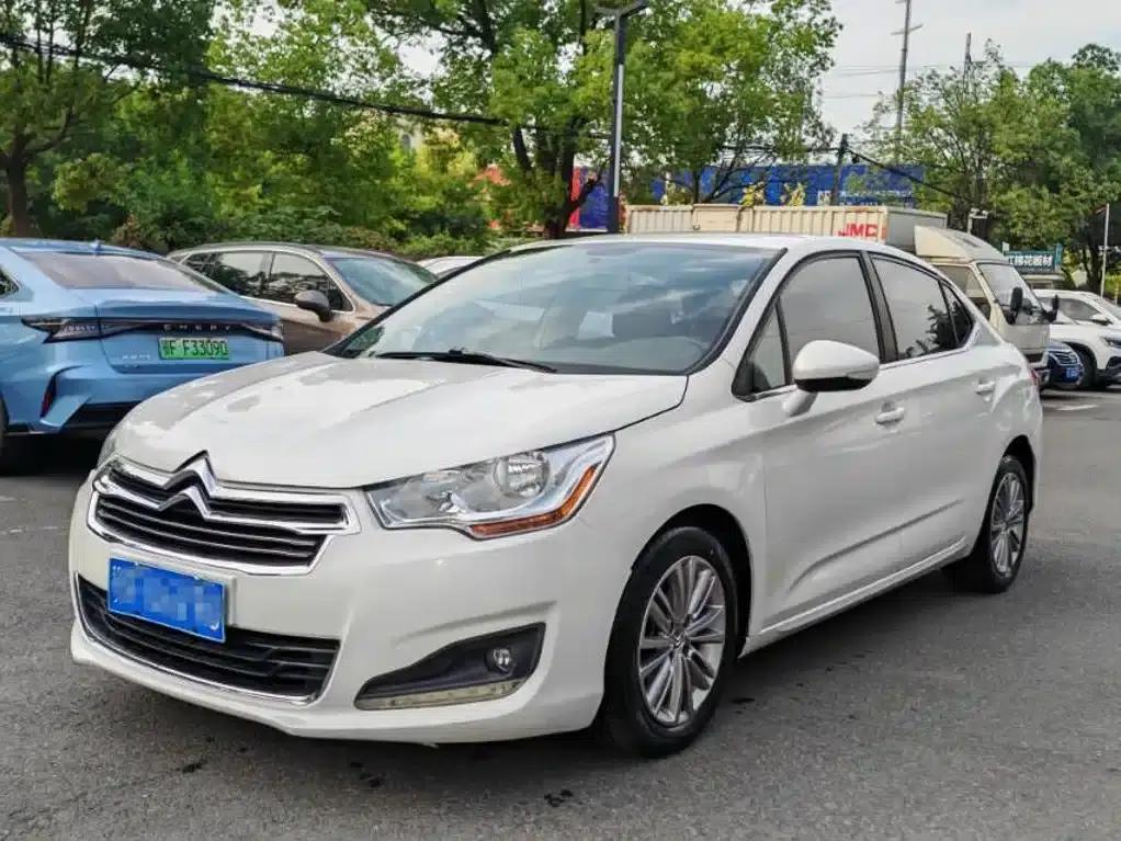 Citroën C4L 2014 1.8L Smart Drive Automatic Smart Edition — миниатюра 1