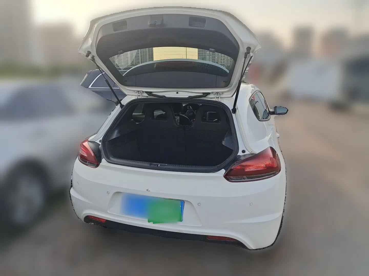 Volkswagen Scirocco 2011 2.0 TSI R-Line — миниатюра 19
