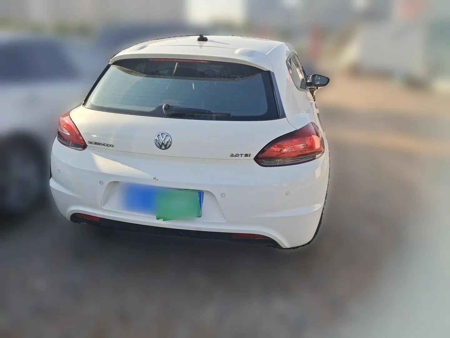 Volkswagen Scirocco 2011 2.0 TSI R-Line — миниатюра 5