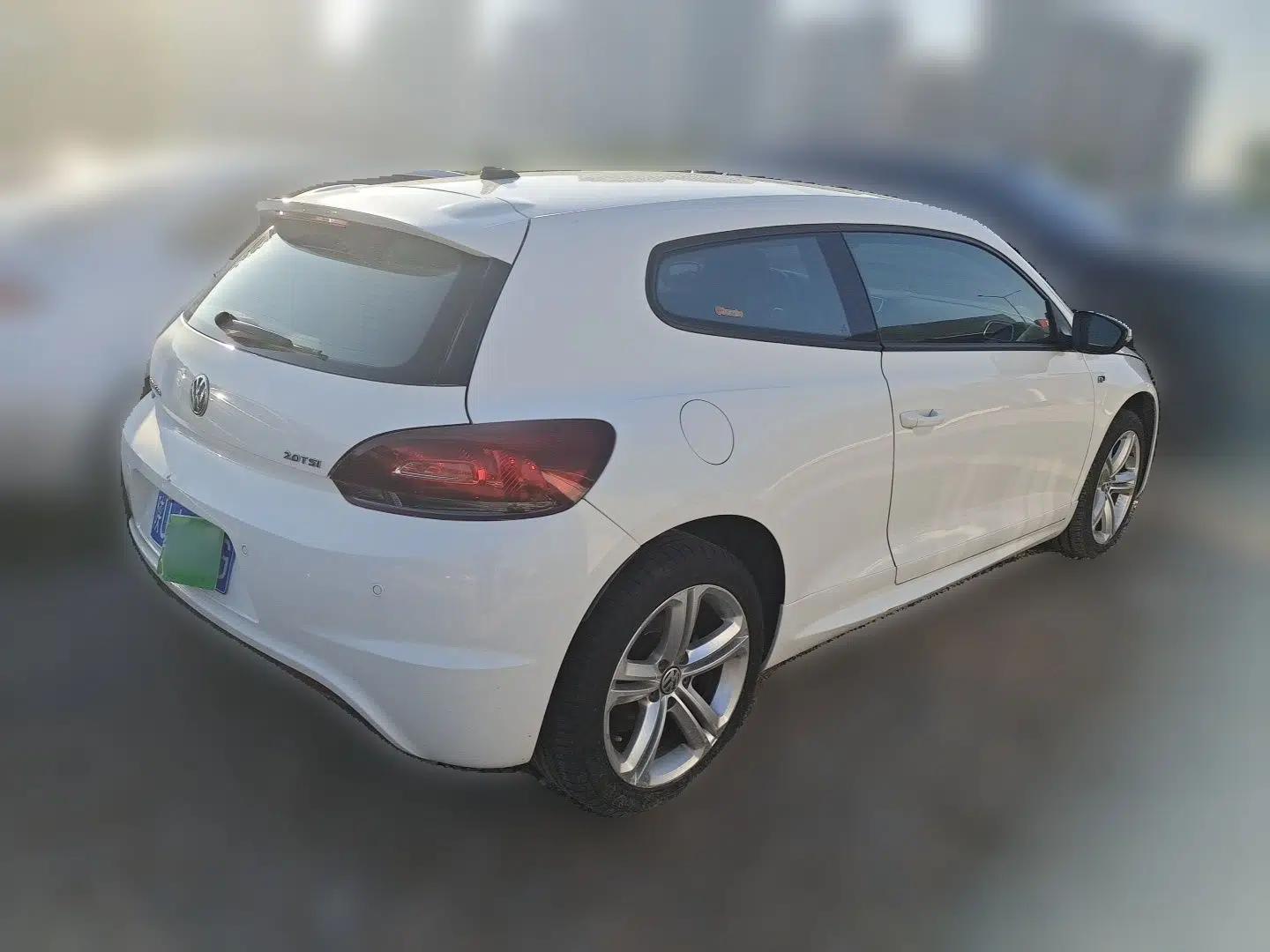 Volkswagen Scirocco 2011 2.0 TSI R-Line — миниатюра 6
