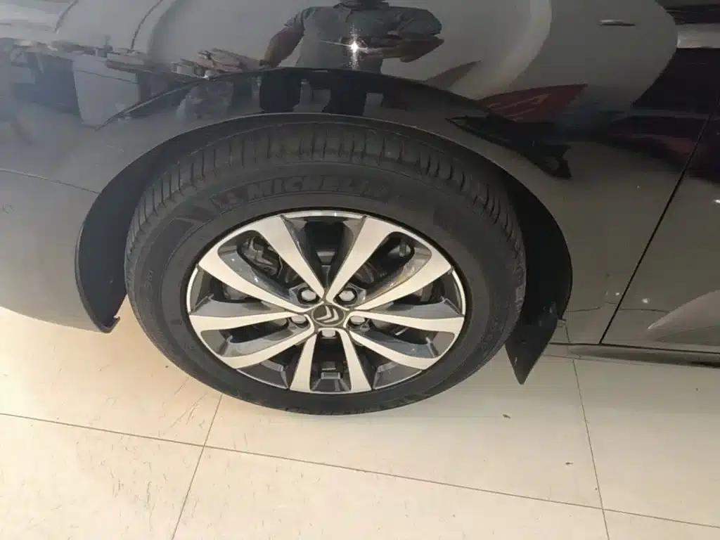 Citroën C6 2017 350THP Luxury — миниатюра 23