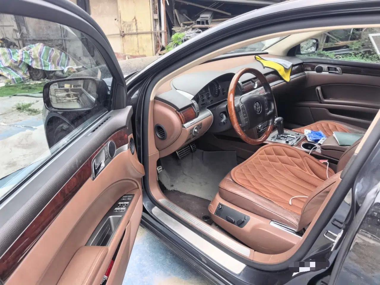 Volkswagen Phaeton 2011 3.6L V6 5-Seater Extended Comfort Version — миниатюра 16