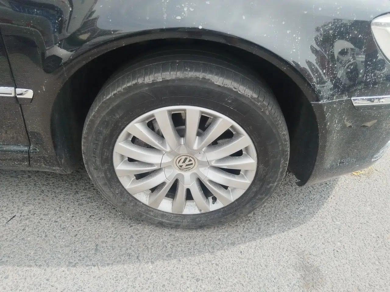 Volkswagen Phaeton 2012 3.0L Business Edition — миниатюра 8