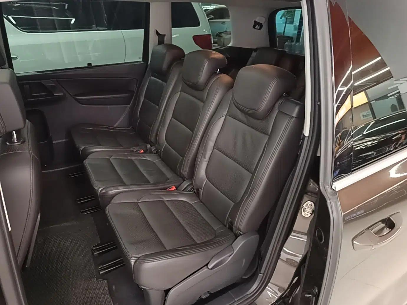 Volkswagen Sharan 2013 1.8TSI Standard Model — миниатюра 20